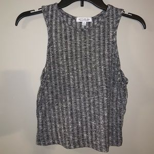 Black sleeveless crop top